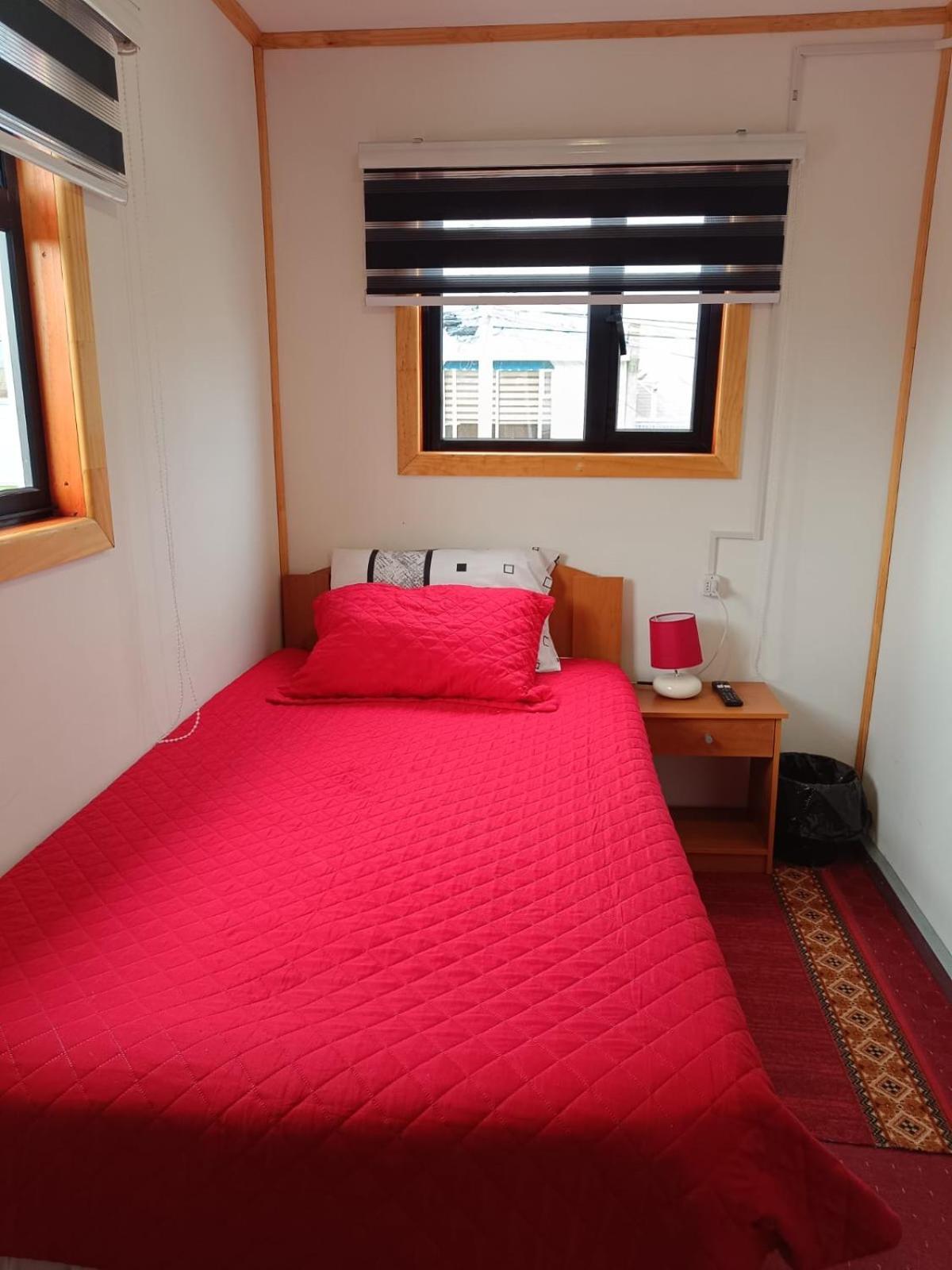 Hostal B&B Coastal Natales Puerto Natales Exterior foto